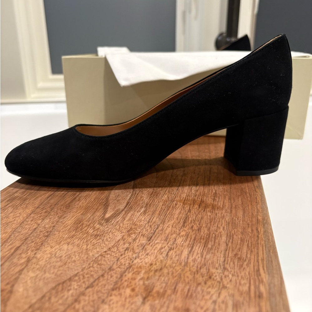 Margaux “the Heel” Suede Block Pumps in Black. 38.5 W (size 8-8.5W). Never worn!